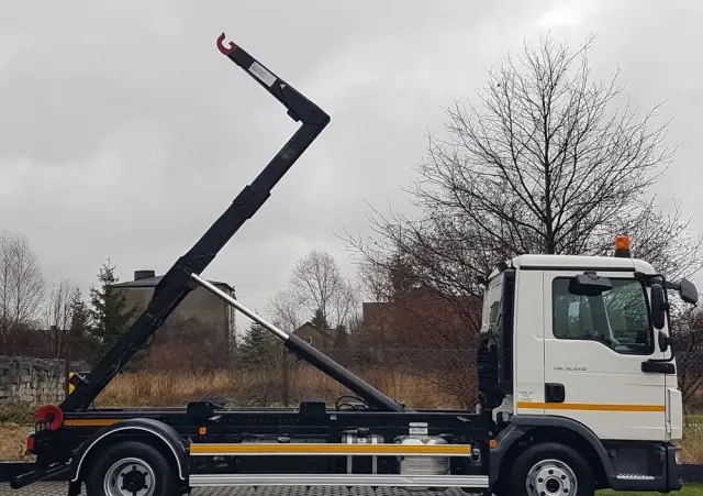 MAN TGL 12.220 HAKOWIEC 4x2 KLIMA DO KONTENERÓW MANUAL 