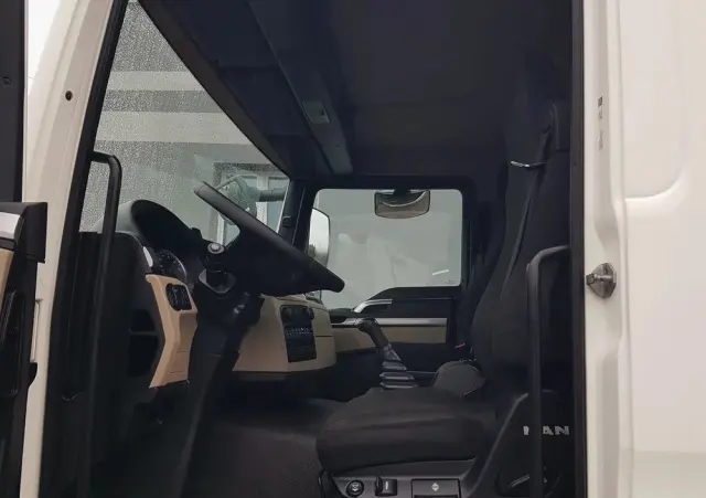 MAN TGL 12.220 HAKOWIEC 4x2 KLIMA DO KONTENERÓW MANUAL 