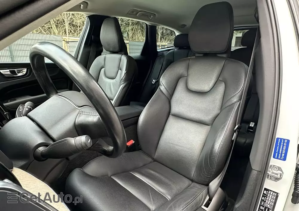 VOLVO XC 60 D4 SCR AWD Inscription