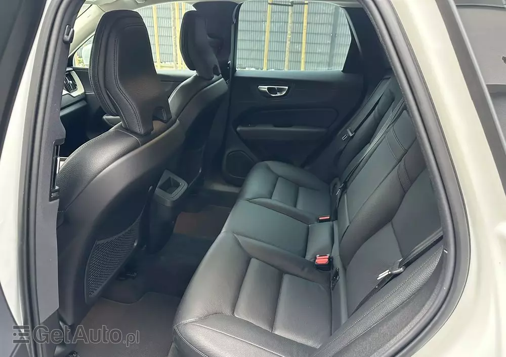 VOLVO XC 60 D4 SCR AWD Inscription