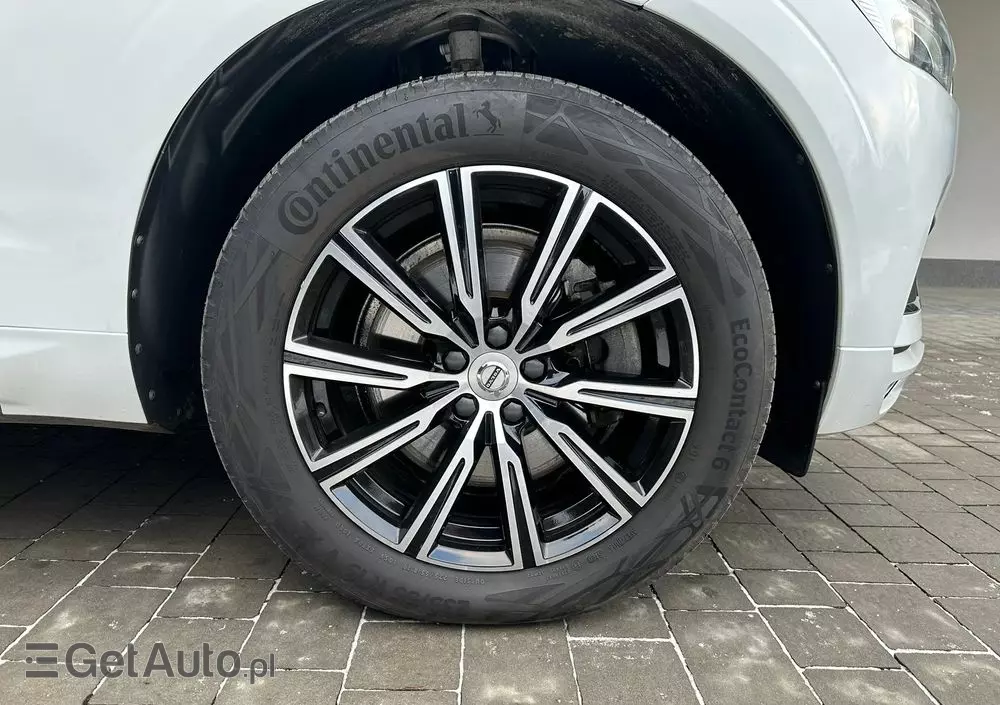 VOLVO XC 60 D4 SCR AWD Inscription