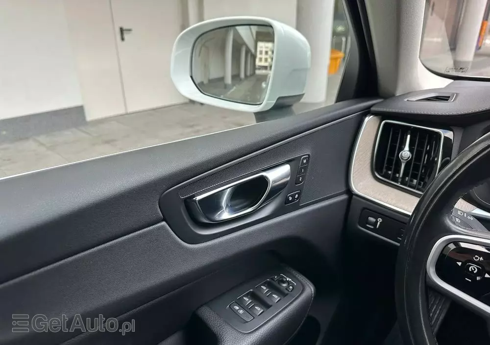 VOLVO XC 60 D4 SCR AWD Inscription