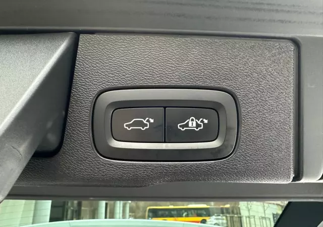 VOLVO XC 60 D4 SCR AWD Inscription