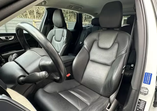 VOLVO XC 60 D4 SCR AWD Inscription