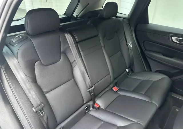 VOLVO XC 60 D4 SCR AWD Inscription