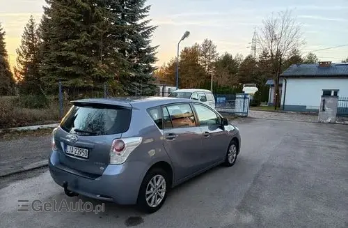 TOYOTA Verso 