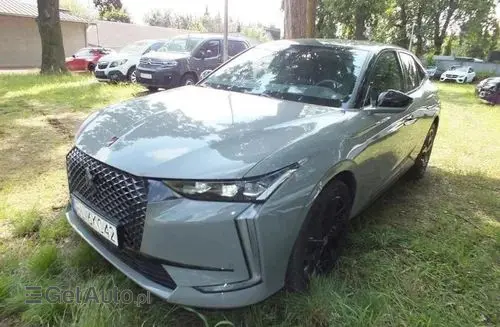 DS 4 