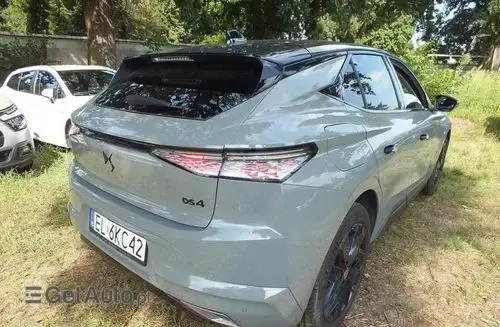DS 4 