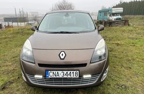 RENAULT Grand Scenic 