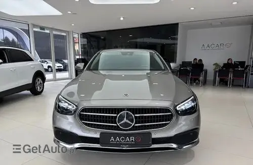 MERCEDES-BENZ Klasa E 