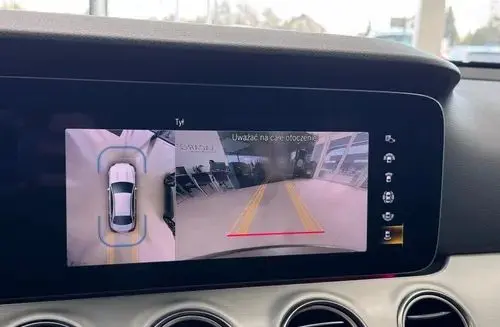 MERCEDES-BENZ Klasa E 