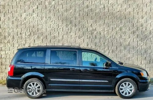 CHRYSLER Town & Country 