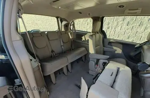 CHRYSLER Town & Country 