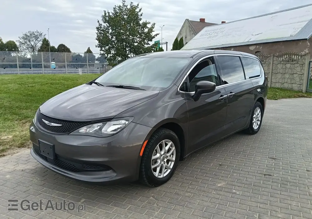 CHRYSLER Voyager 