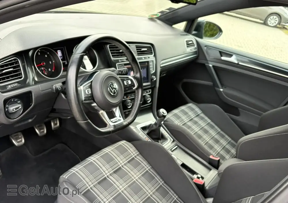 VOLKSWAGEN Golf GTD 2.0 TDI SCR DSG