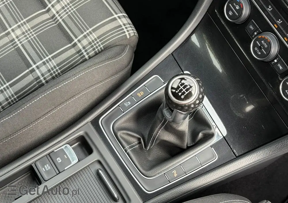 VOLKSWAGEN Golf GTD 2.0 TDI SCR DSG