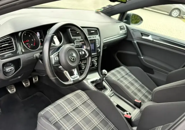 VOLKSWAGEN Golf GTD 2.0 TDI SCR DSG