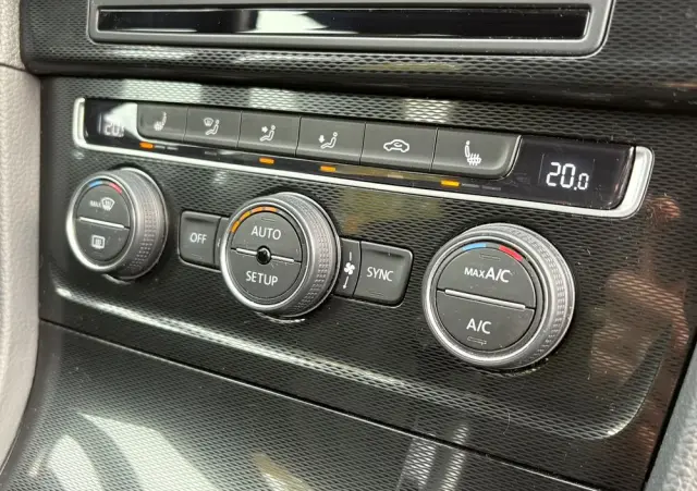 VOLKSWAGEN Golf GTD 2.0 TDI SCR DSG