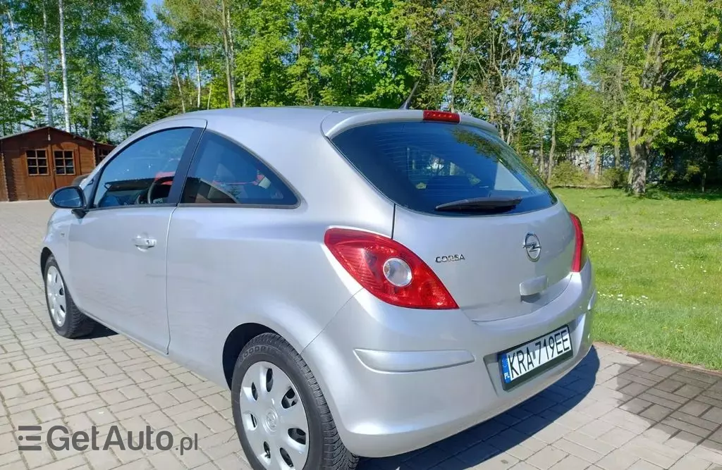 OPEL Corsa 
