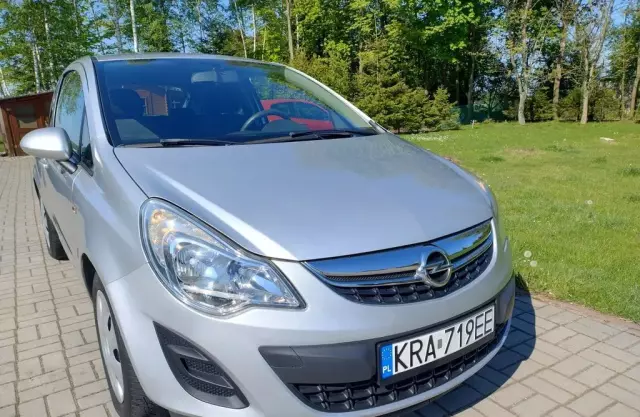 OPEL Corsa 