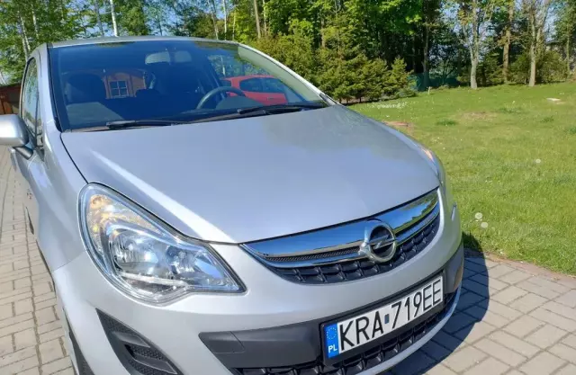 OPEL Corsa 