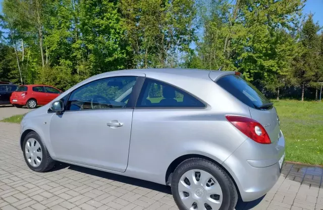 OPEL Corsa 