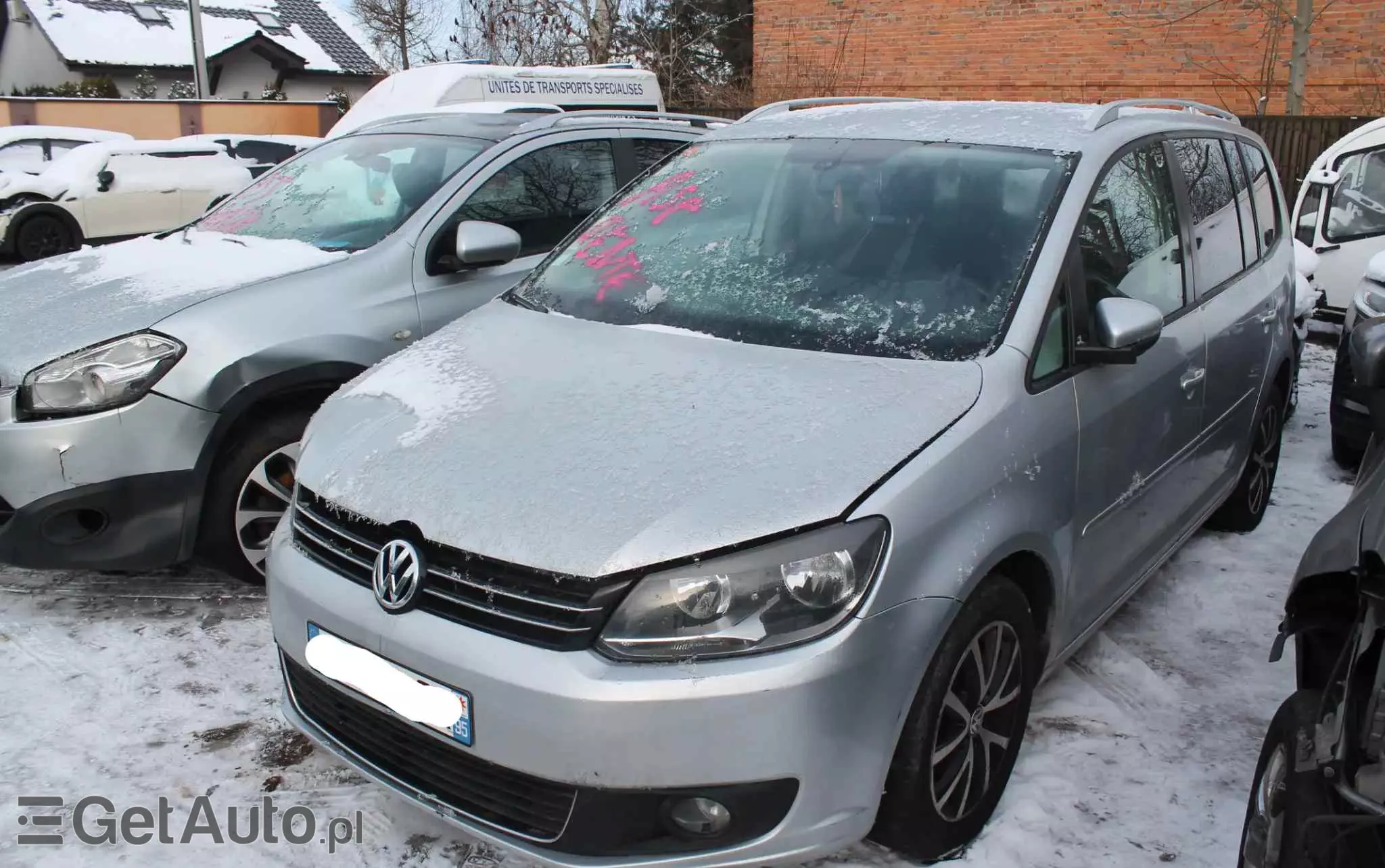 VOLKSWAGEN Touran 