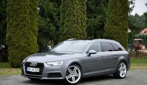 AUDI A4 