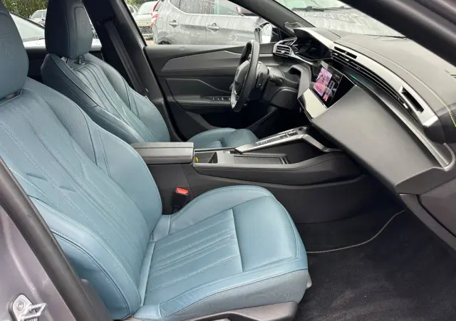 PEUGEOT 308 1.5 BlueHDi GT Pack S&S EAT8