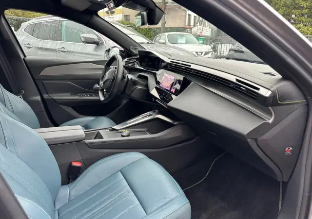 PEUGEOT 308 1.5 BlueHDi GT Pack S&S EAT8