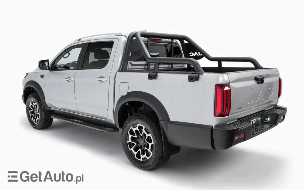 JAC T9 