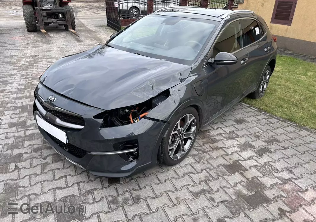 KIA XCeed 1.6 GDI PHEV L DCT