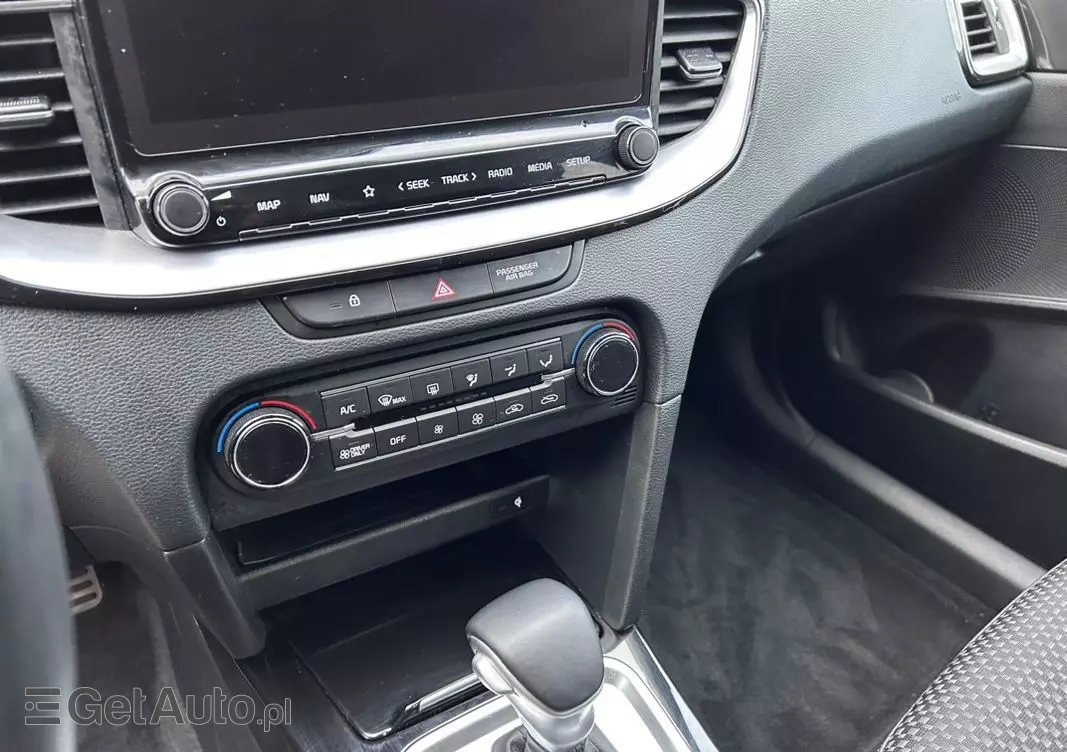 KIA XCeed 1.6 GDI PHEV L DCT