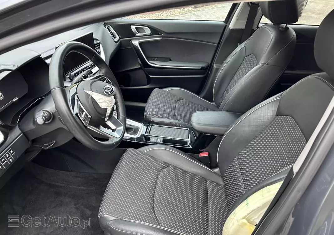 KIA XCeed 1.6 GDI PHEV L DCT