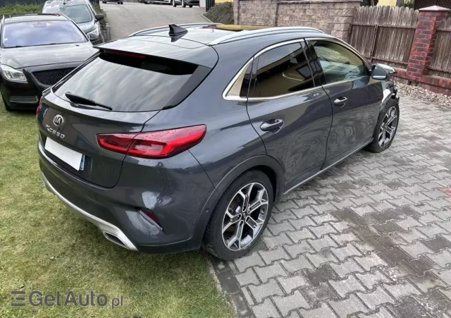 KIA XCeed 1.6 GDI PHEV L DCT