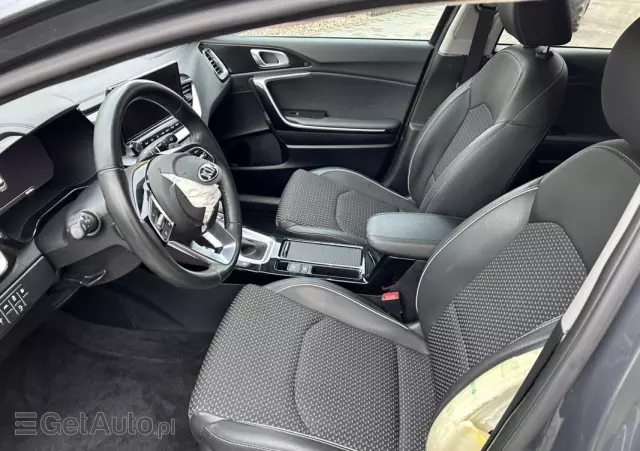KIA XCeed 1.6 GDI PHEV L DCT
