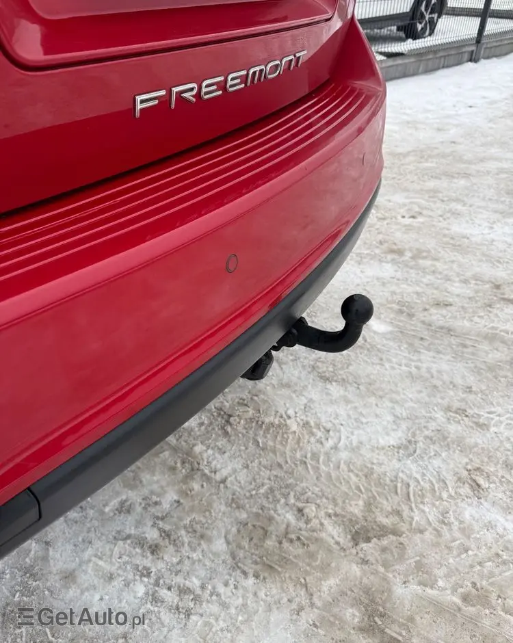 FIAT Freemont 2.0 Multijet 16V DPF Automatik Allrad Cross