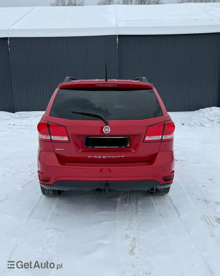 FIAT Freemont 2.0 Multijet 16V DPF Automatik Allrad Cross