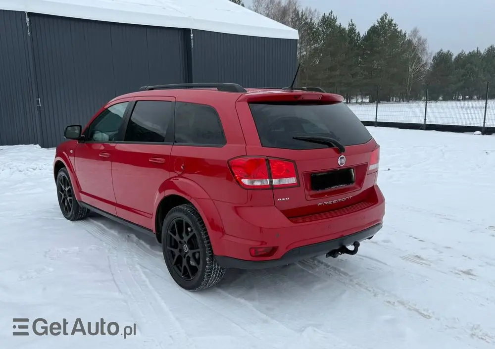 FIAT Freemont 2.0 Multijet 16V DPF Automatik Allrad Cross