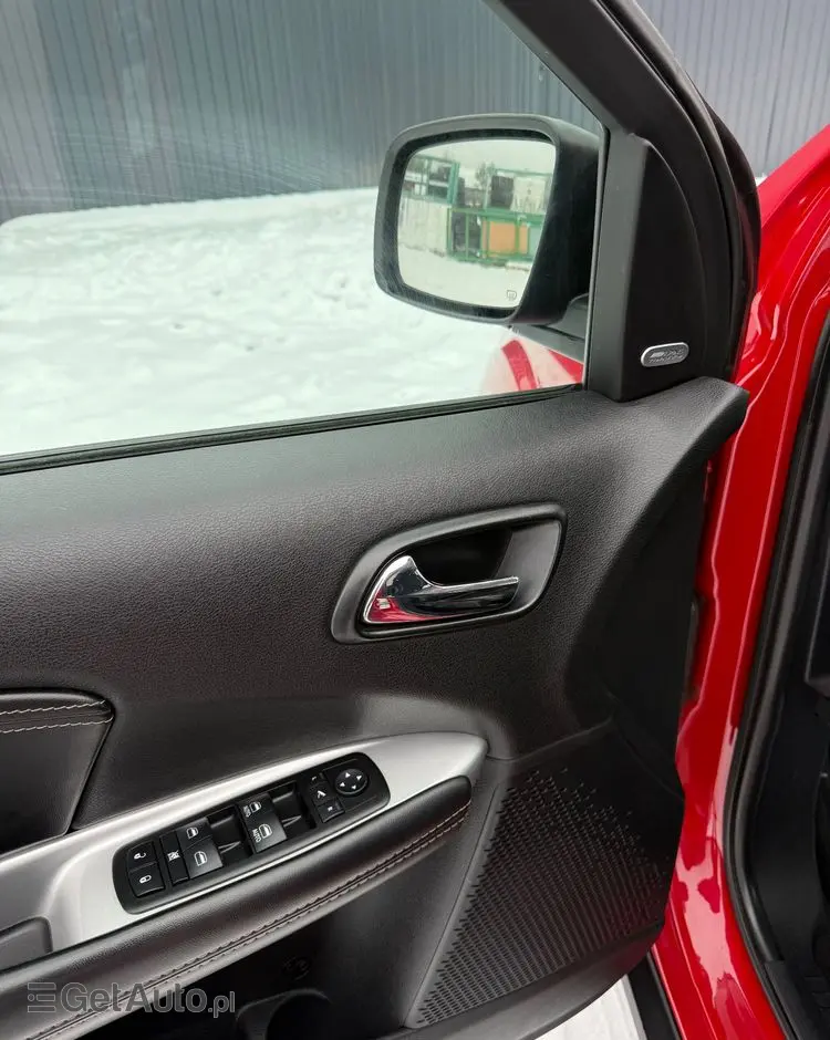 FIAT Freemont 2.0 Multijet 16V DPF Automatik Allrad Cross