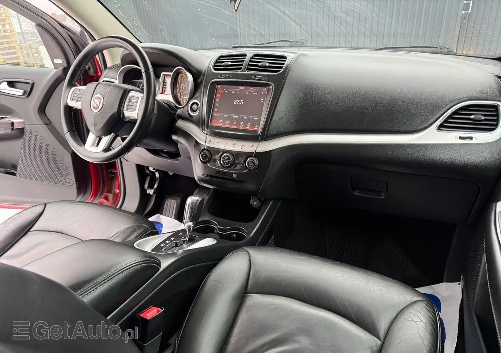 FIAT Freemont 2.0 Multijet 16V DPF Automatik Allrad Cross