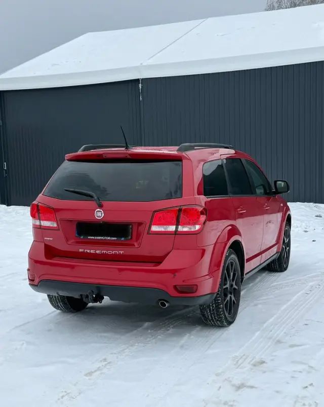 FIAT Freemont 2.0 Multijet 16V DPF Automatik Allrad Cross