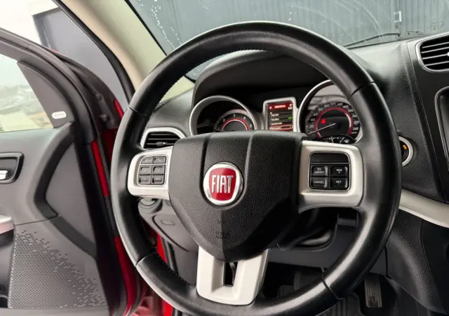 FIAT Freemont 2.0 Multijet 16V DPF Automatik Allrad Cross