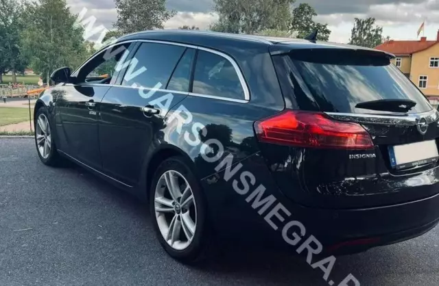 OPEL Insignia 
