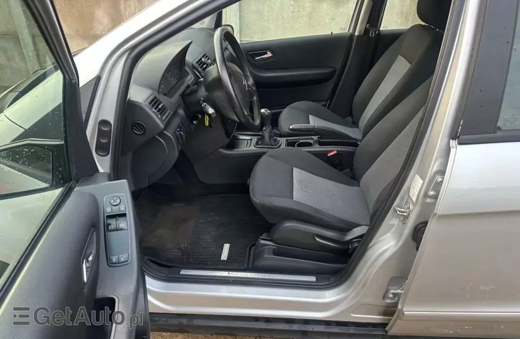 MERCEDES-BENZ Klasa A 