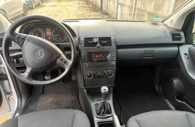 MERCEDES-BENZ Klasa A 