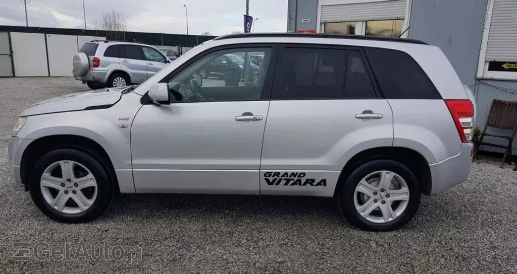SUZUKI Grand Vitara 