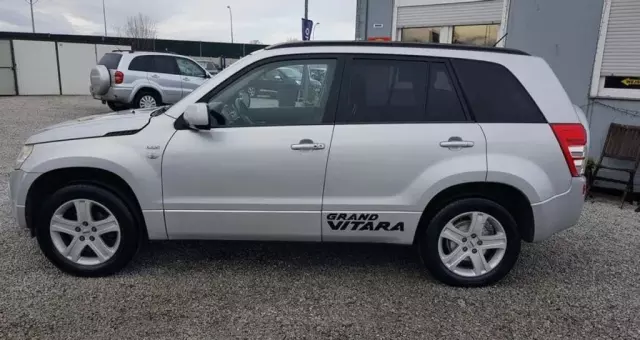 SUZUKI Grand Vitara 