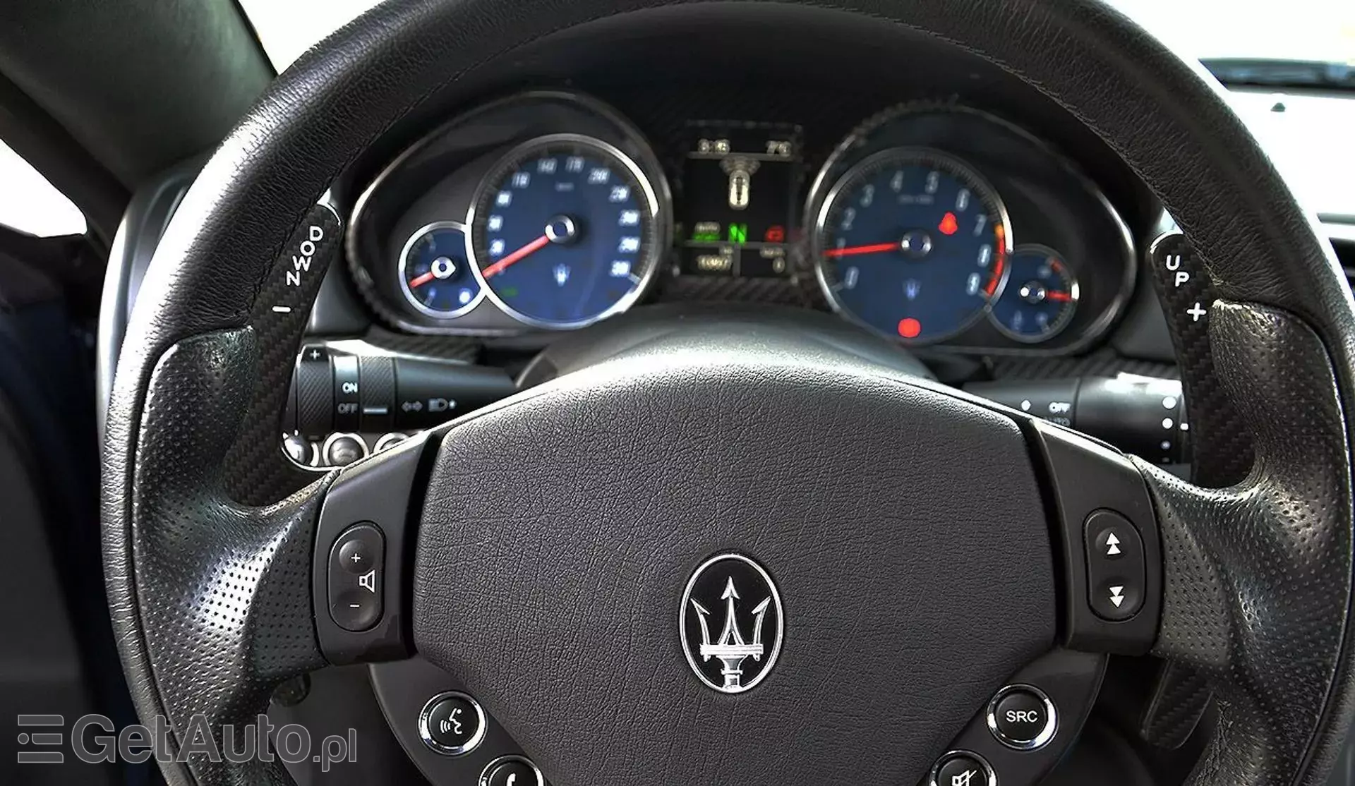 MASERATI GranTurismo S 4.7 (440 KM) automatic