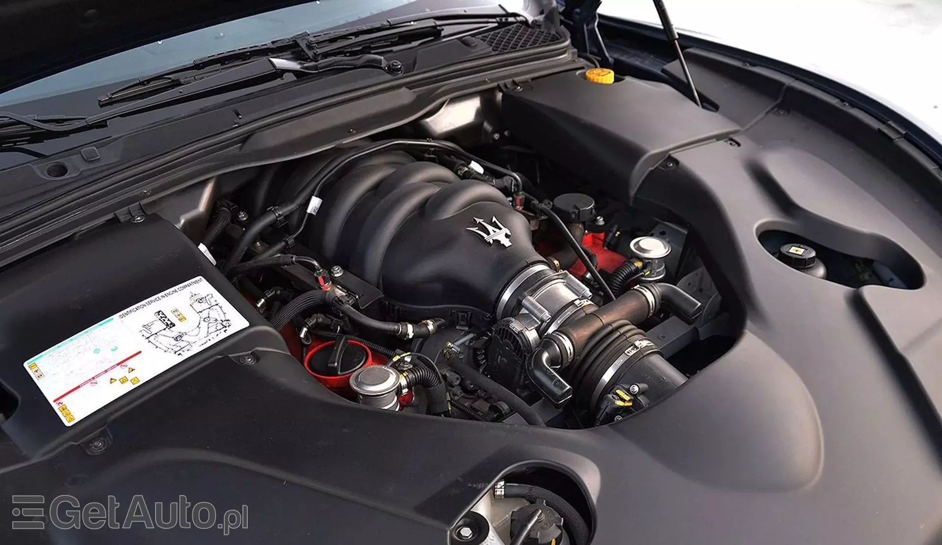 MASERATI GranTurismo S 4.7 (440 KM) automatic